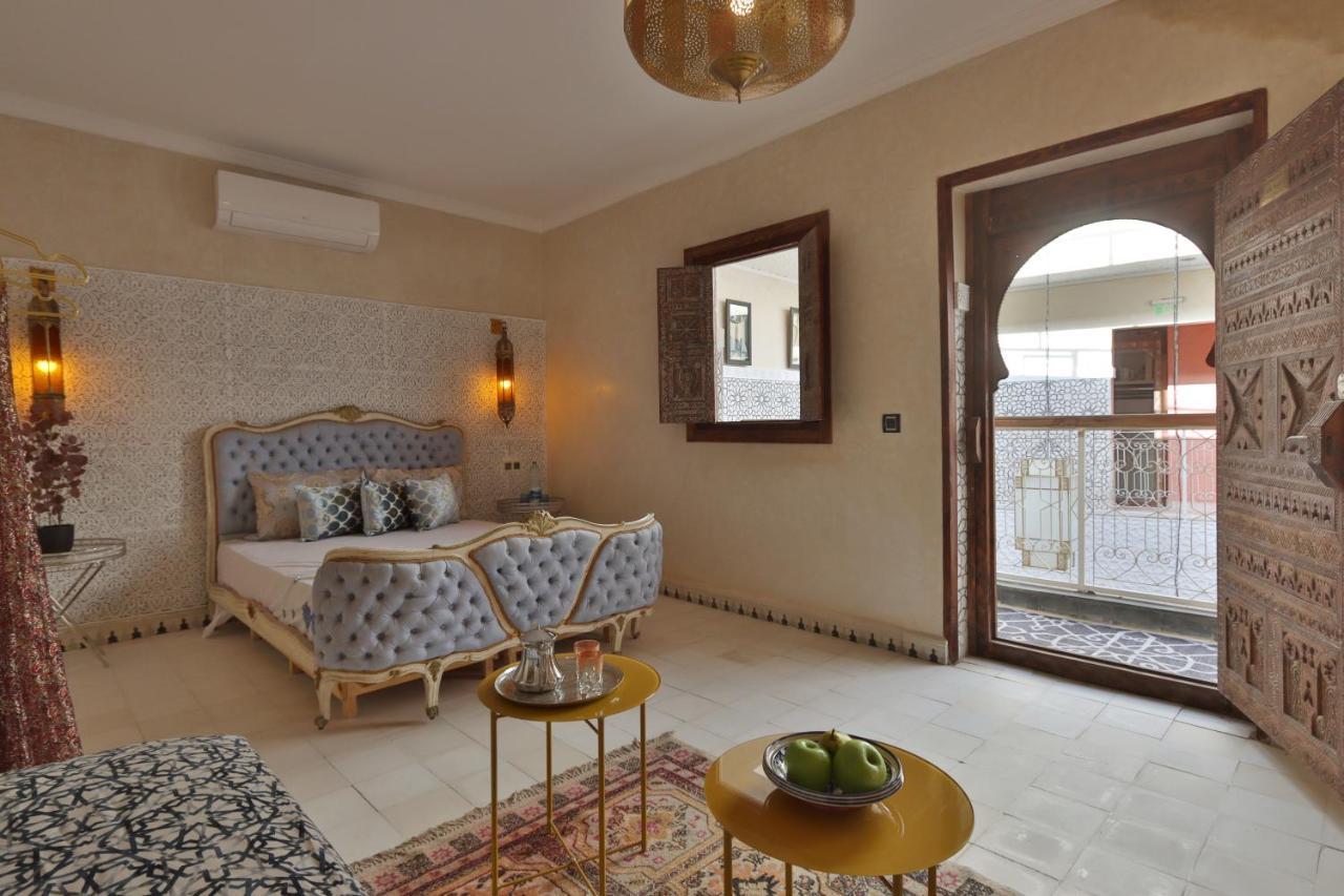 Riad La Fayette Bed & Breakfast Марракеш Экстерьер фото