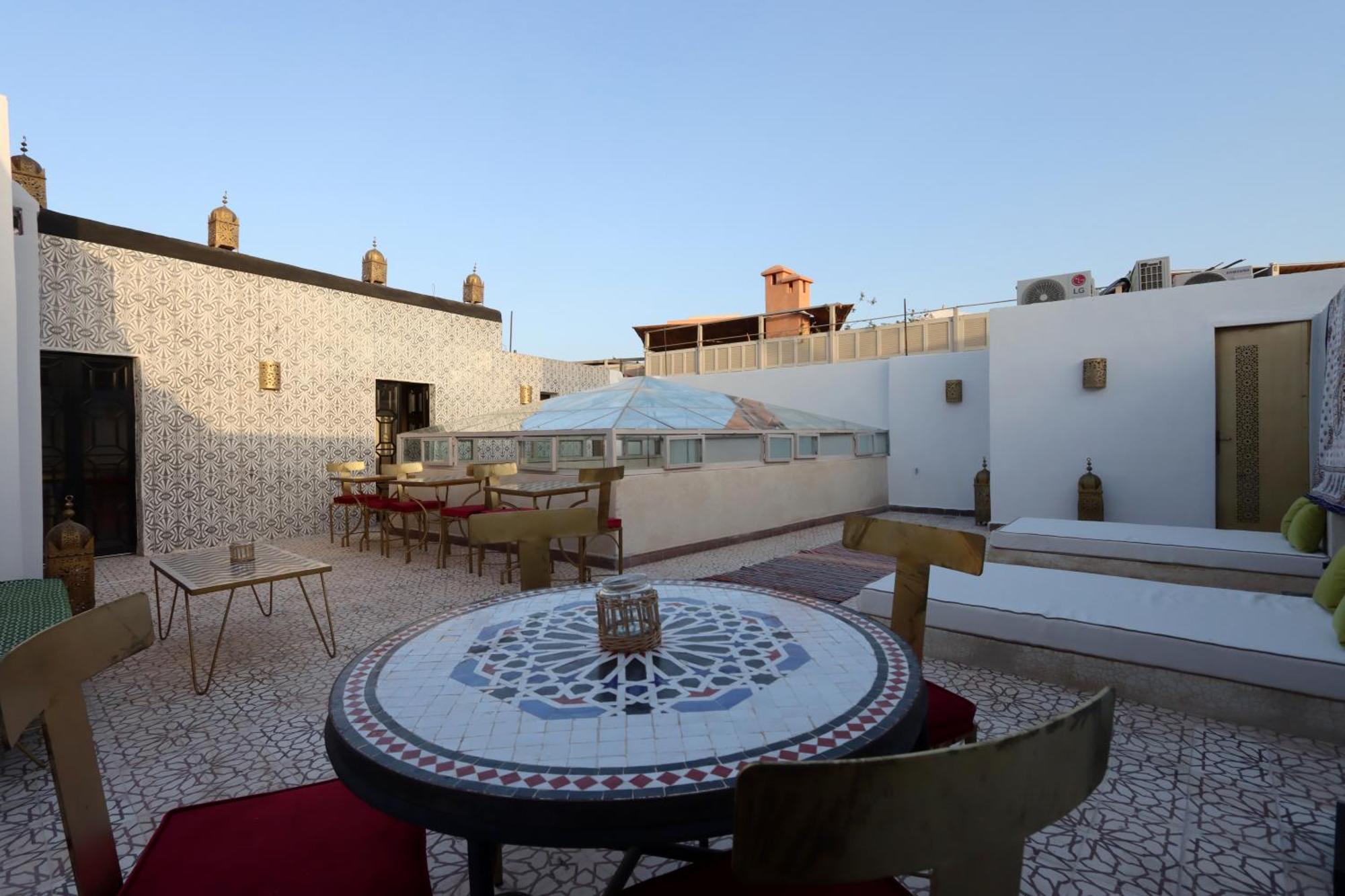 Riad La Fayette Bed & Breakfast Марракеш Экстерьер фото