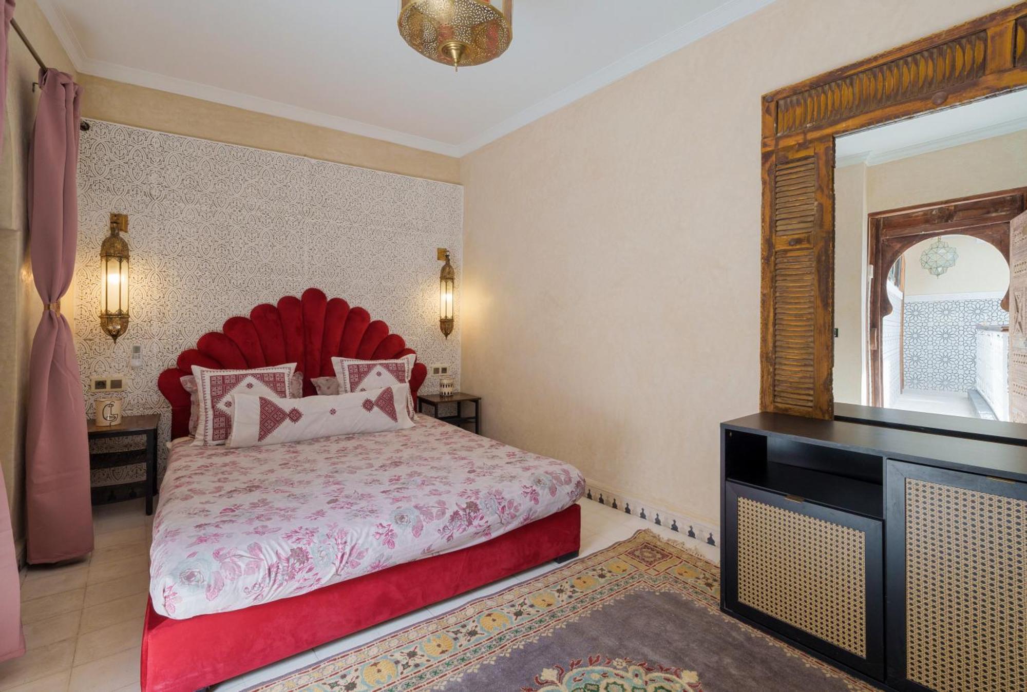 Riad La Fayette Bed & Breakfast Марракеш Экстерьер фото