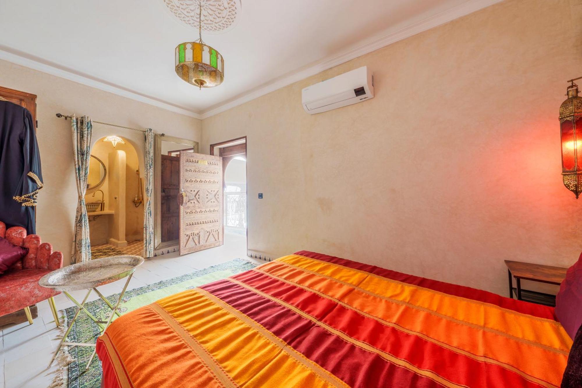 Riad La Fayette Bed & Breakfast Марракеш Экстерьер фото